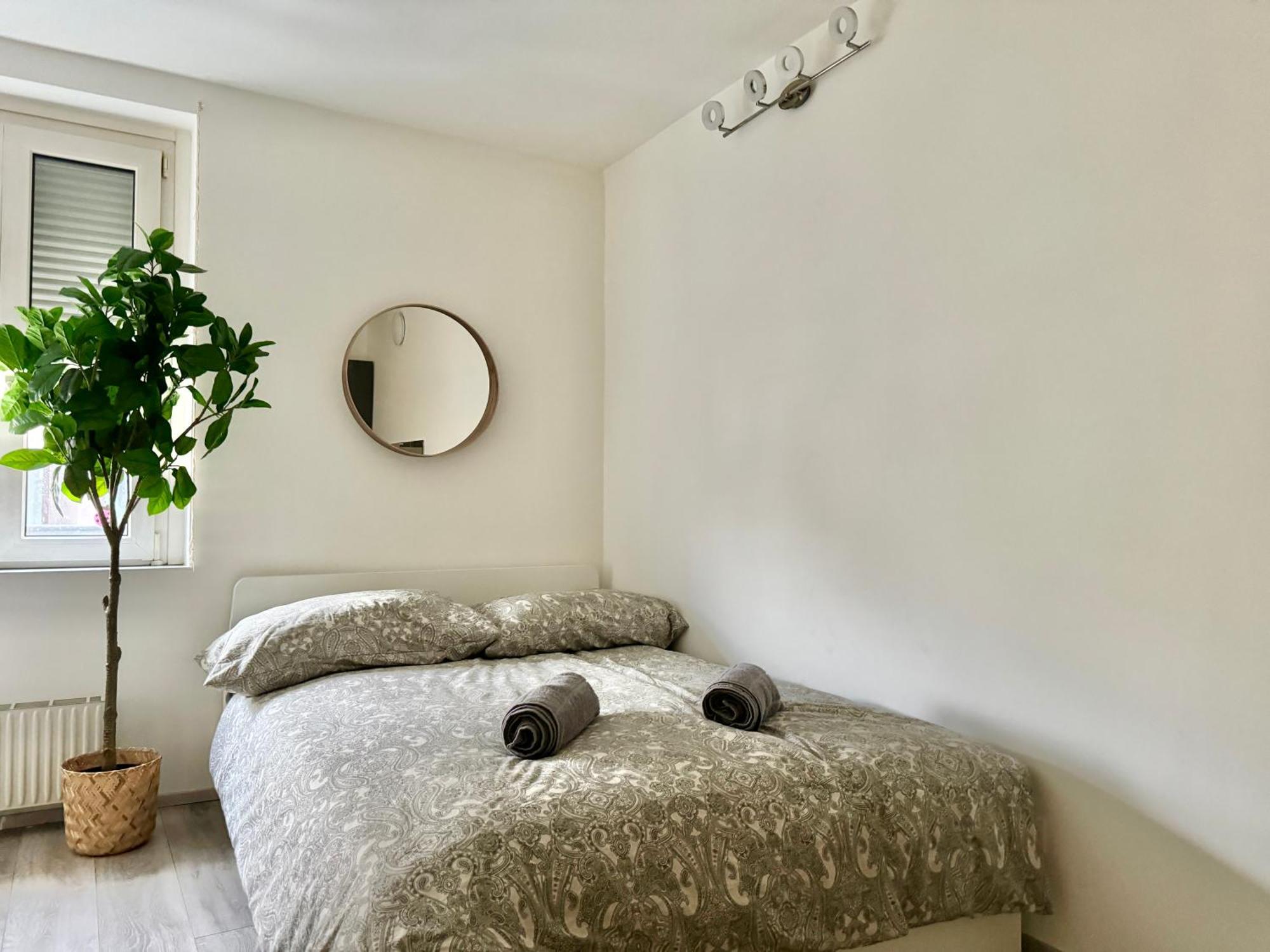 Stylish Schonbrunn Apartments With Free Parking Wien Exterior foto