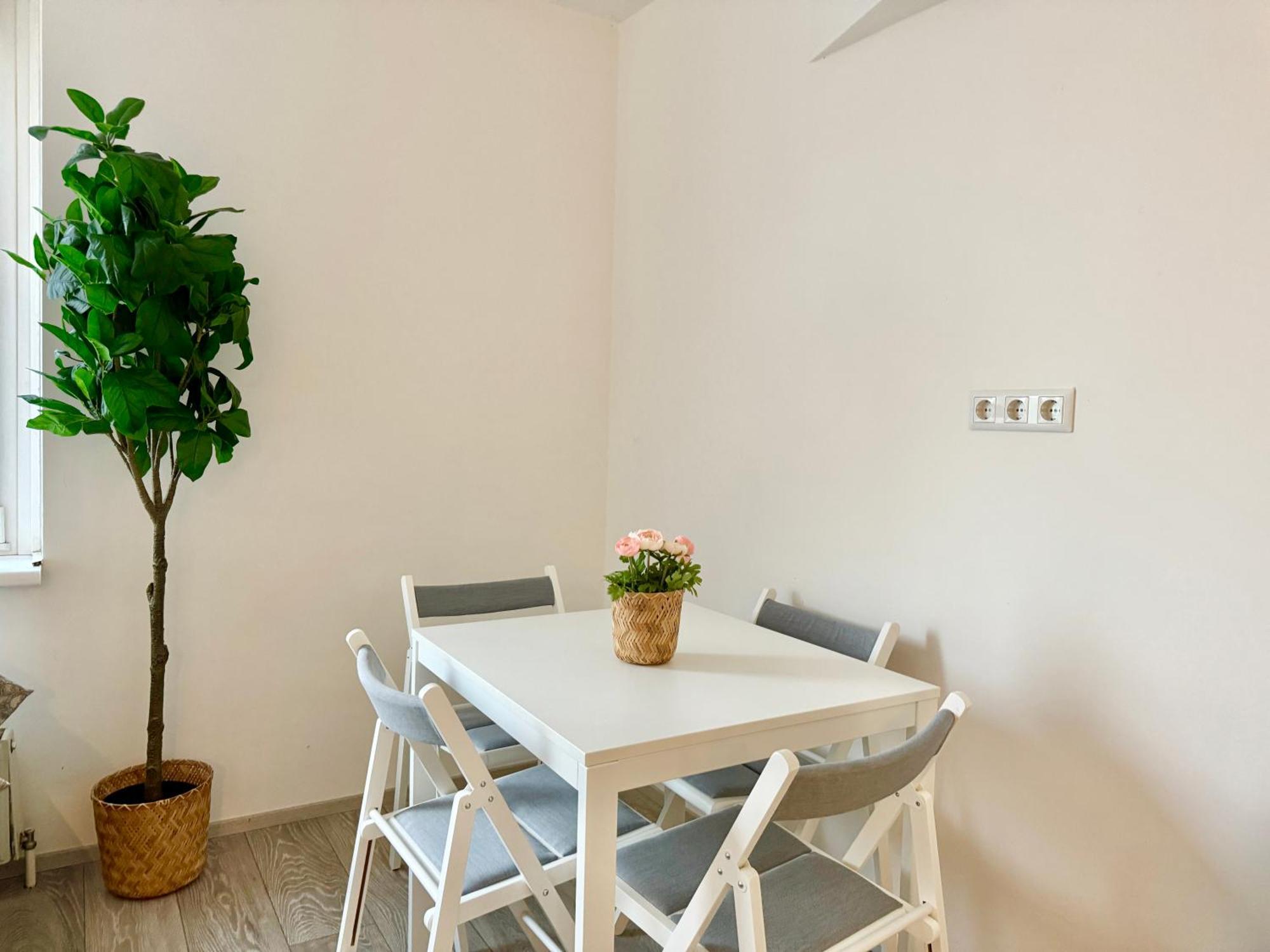 Stylish Schonbrunn Apartments With Free Parking Wien Exterior foto
